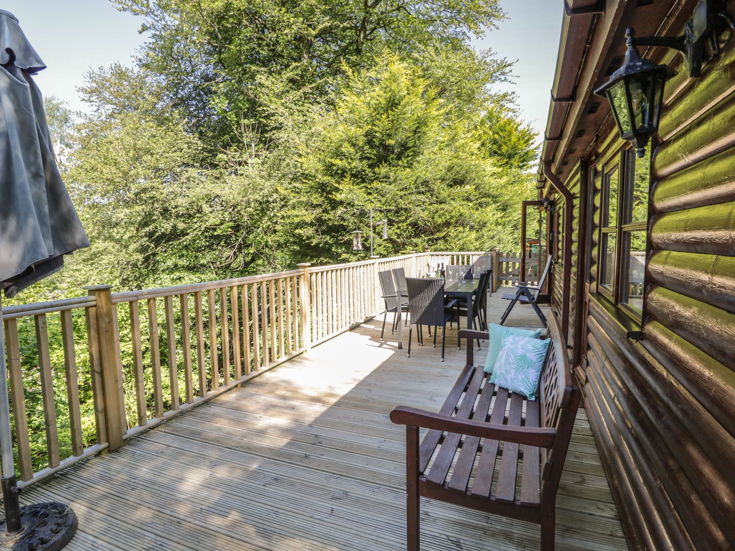 Deck and outdoor seating