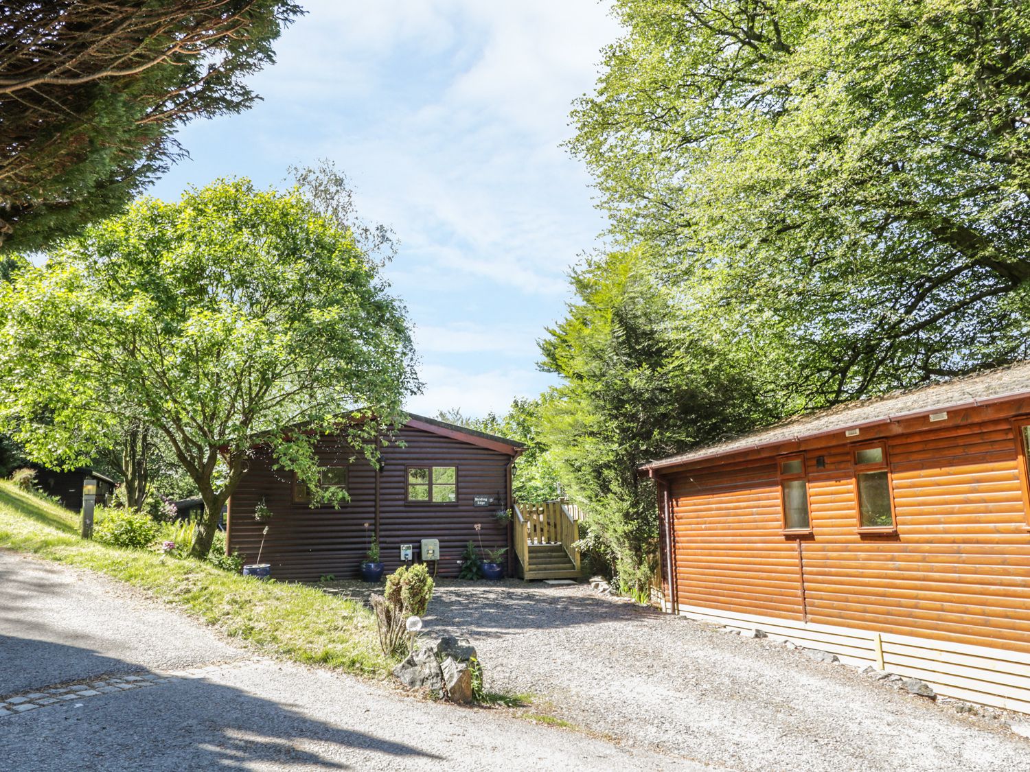 Lodge approach and parking